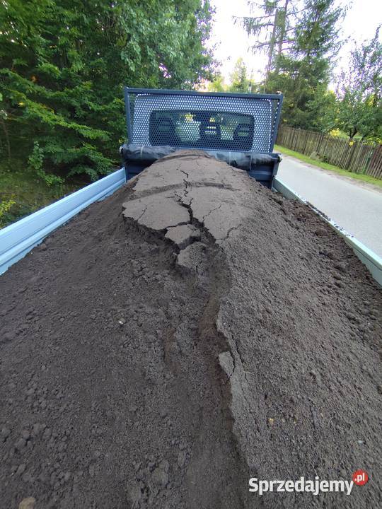 Czarnoziem ziemia ogrodowa z dostawą do 4 ton pomorskie Borkowo