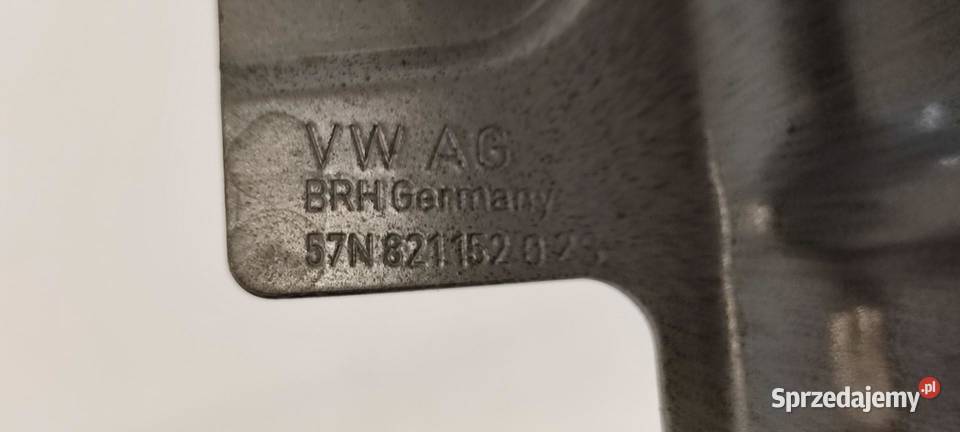 VW TAYRON MOCOWANIE BŁOTNIKA LEWE KOMPLET Błotniki