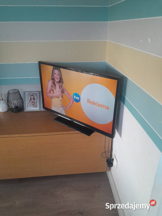 nowy telewizor Hitachi 32HBC01 Ekran 32 cale Telewizory Ostrów Wielkopolski