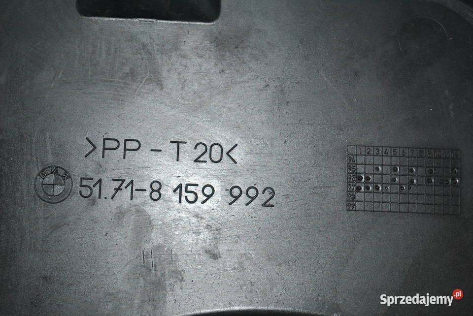 Klapka maskownica korka spustu oleju BMW E39 śląskie Poręba