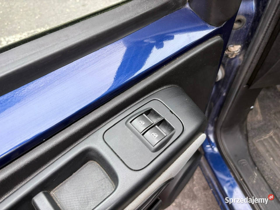 Fiat Qubo Fiat Qubo 1395 Klima 2013 wielofunkcyjna kierownica Syców