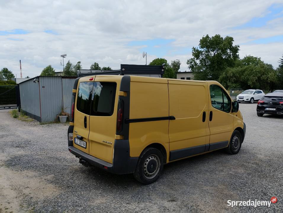 Opel Vivaro 19 Diesel 82 diesel