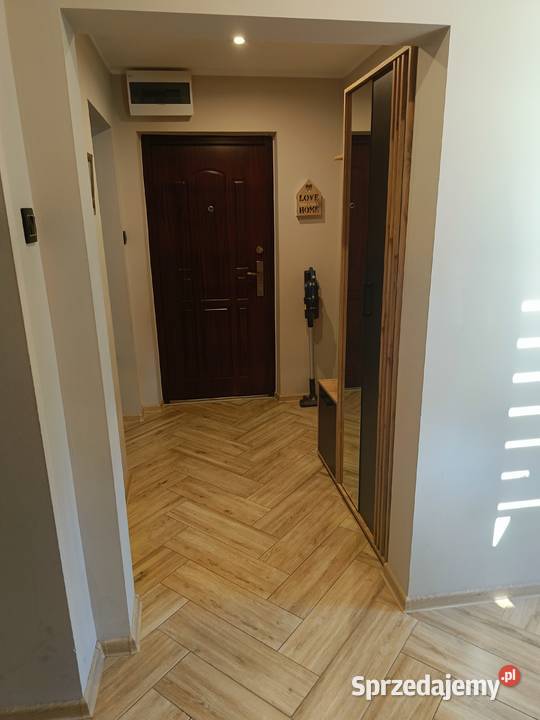 Sprzedam mieszkanie bezczynszowe 64m2 kamienica Sprzedaż Chrosno