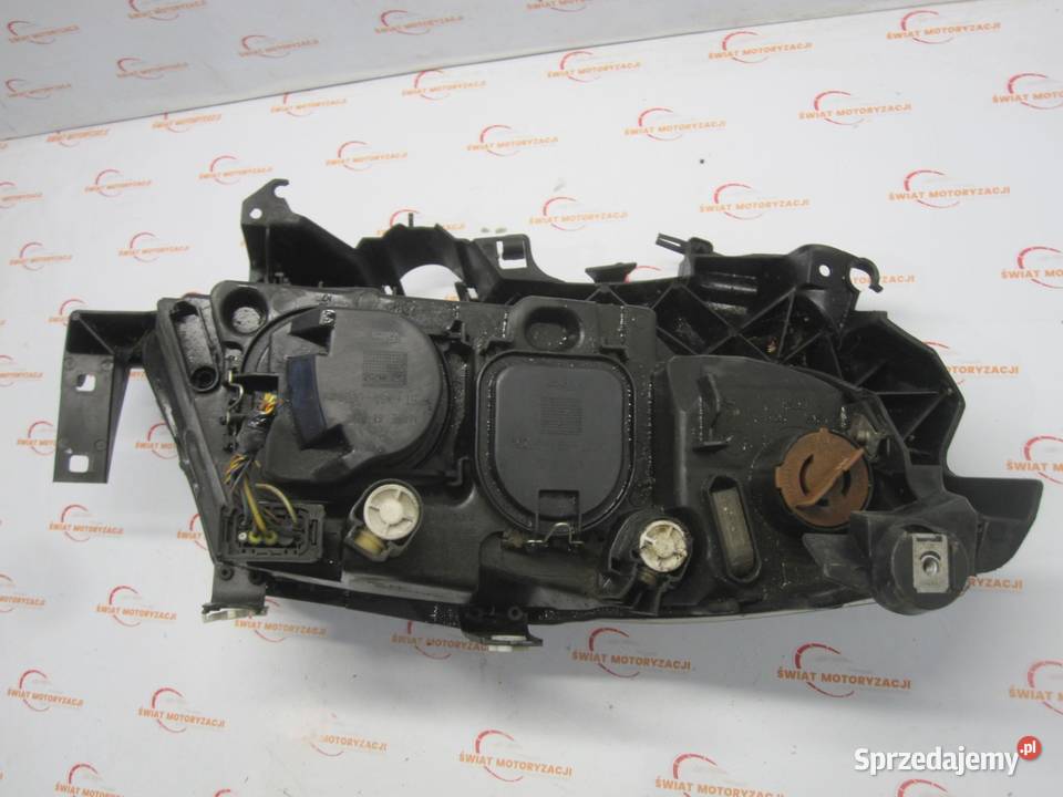 BMW E90 06r lampa lewa przód 6942723 89311650 świętokrzyskie Kielce