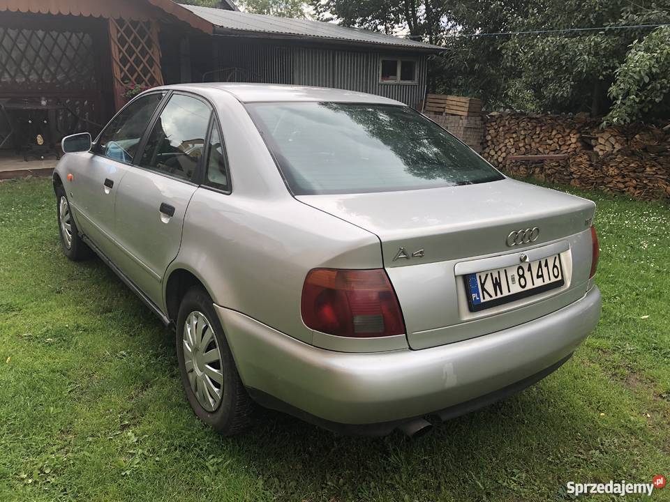 Audi A4 B5 sedan 16 szyberdach radio CD do jazdy Suchedniów sprzedam