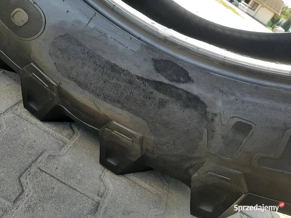 Opona używana rolnicza 60065R42 TRELLEBORG TM800 65 Zaścianki