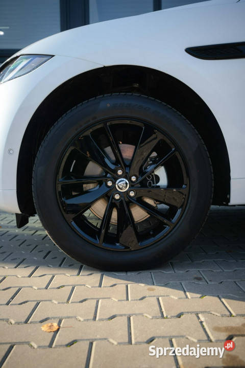 Jaguar FPACE MY255 20D I4 204 AWD RDynamic SE Łódź