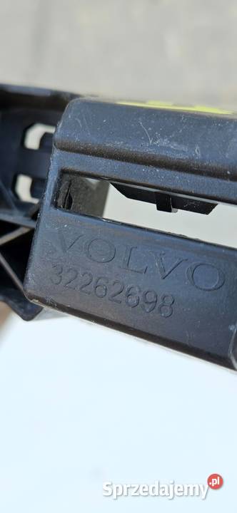 VOLVO V60 S60 II ŚLIZG NAKŁADKI PROGOWEJ LEWY osobowe Międzychód