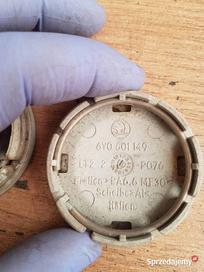 KOLPAK DEKIELEK ZASLEPKA FELGI SKODA 6Y0601149 Turek