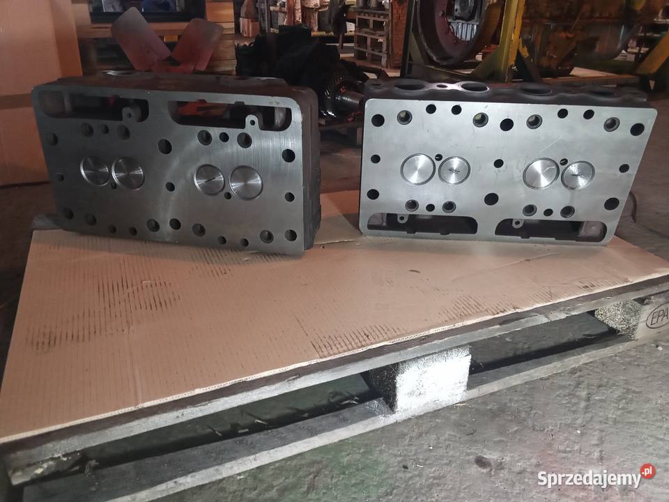 Głowica silnika do Spycharki T130 T70 B170 B10 0h