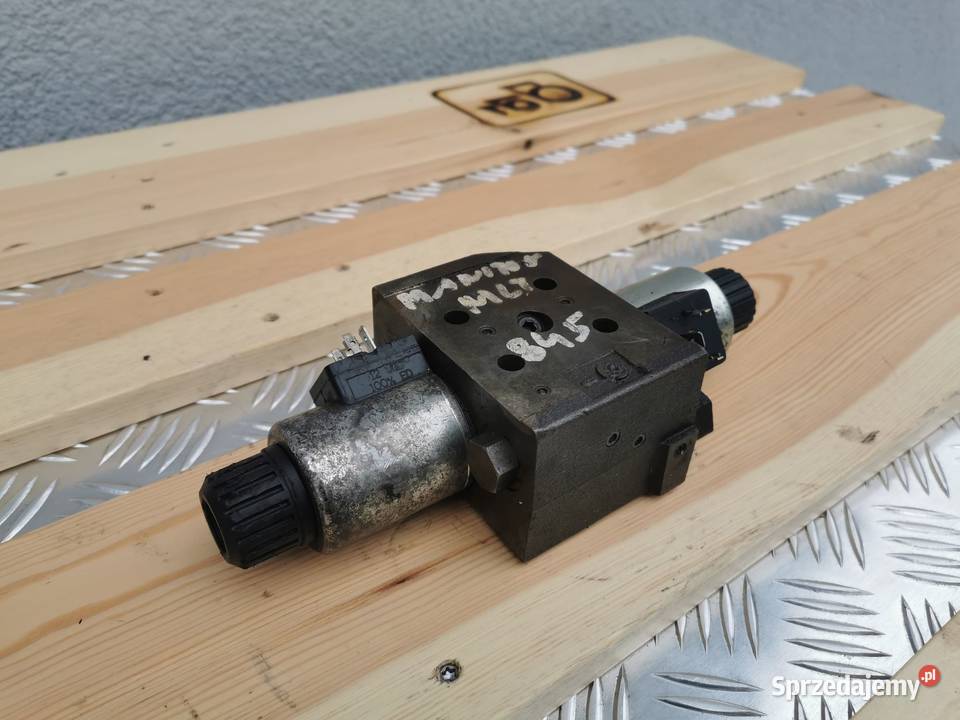 Blok hydrauliczny kierunku jazdy Manitou MLT Wilkowo