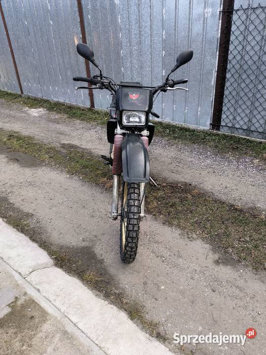 Yamaha XT600 na chodzie z papierami do łańcuch mazowieckie Halinów