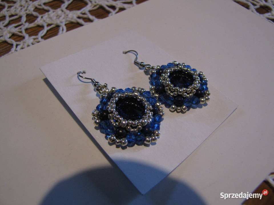 Kolczyki kryształki szafirowe rękodzieło Kolczyki Pruchnik