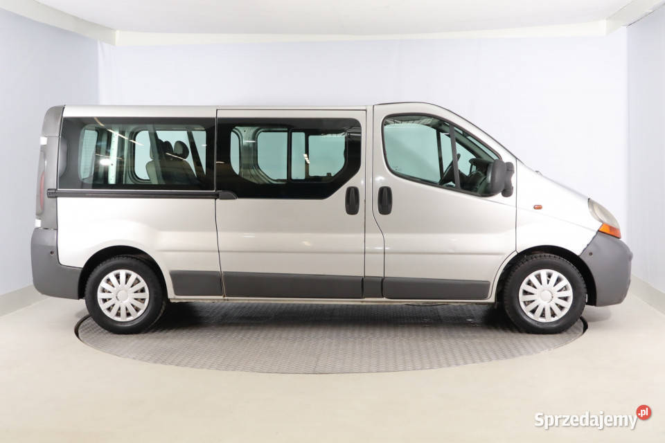 Renault Trafic 25 dCi śląskie Zabrze