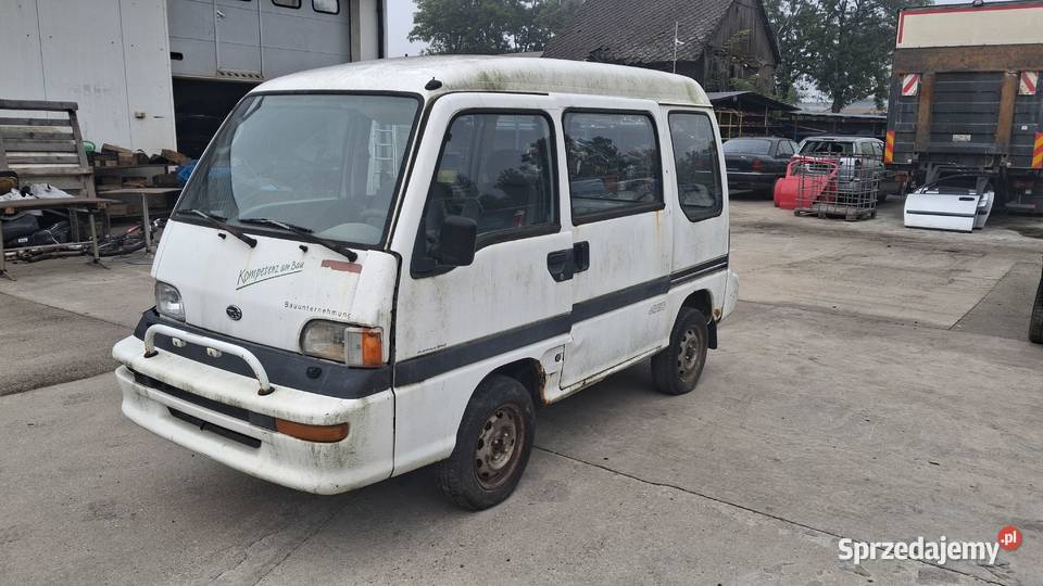 Na części Subaru Libero 12 4x4 skrzynia maska 69363km Kraków