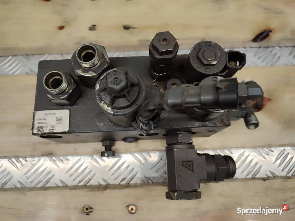 Zawór hydrauliczny K18G799 HUSCO wielkopolskie sprzedam