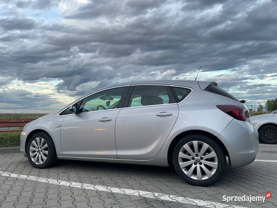 Sprzedam OPEL ASTRA J 115KM śląskie Gliwice
