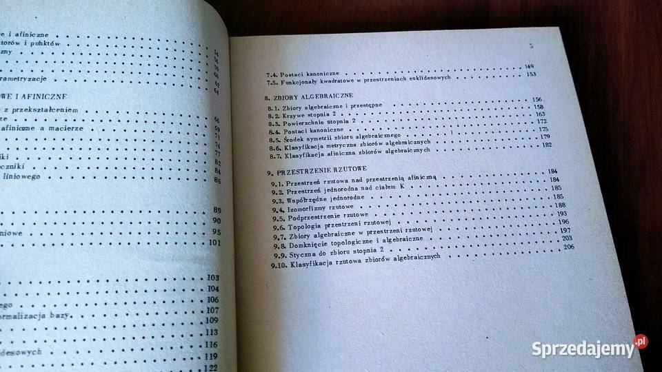 Geometria z elementami topologii i algebry miękka Gdańsk