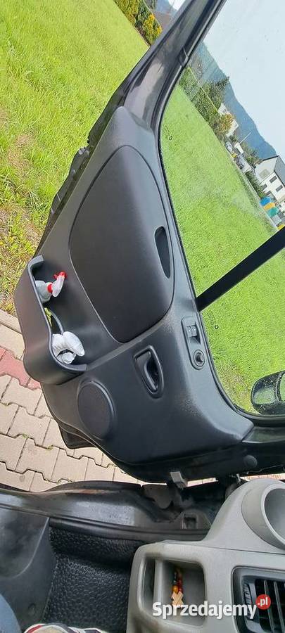 Nissan Primastar 20 DCI śląskie Bielsko-Biała