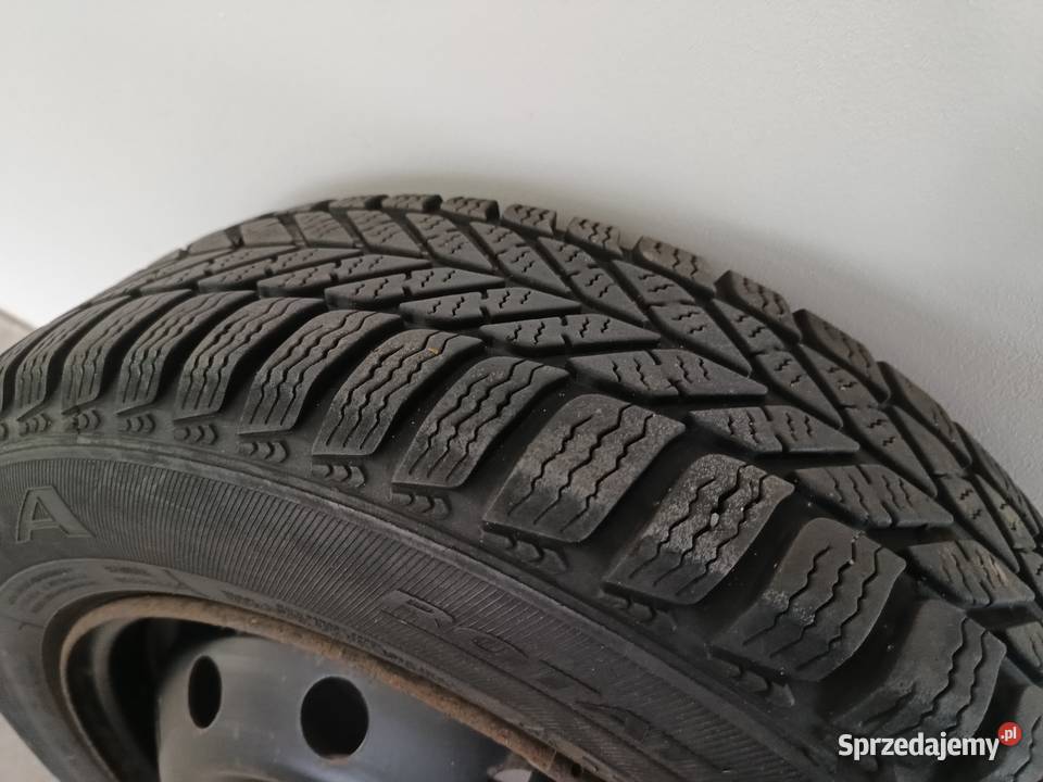 Opony zimowe Fiat 500 Punto panda Uno 1657014 sprzedam