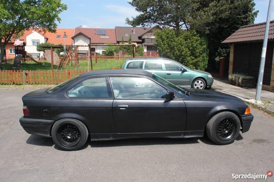 BMW e36 coupe 25l 170 gniazdo AUX