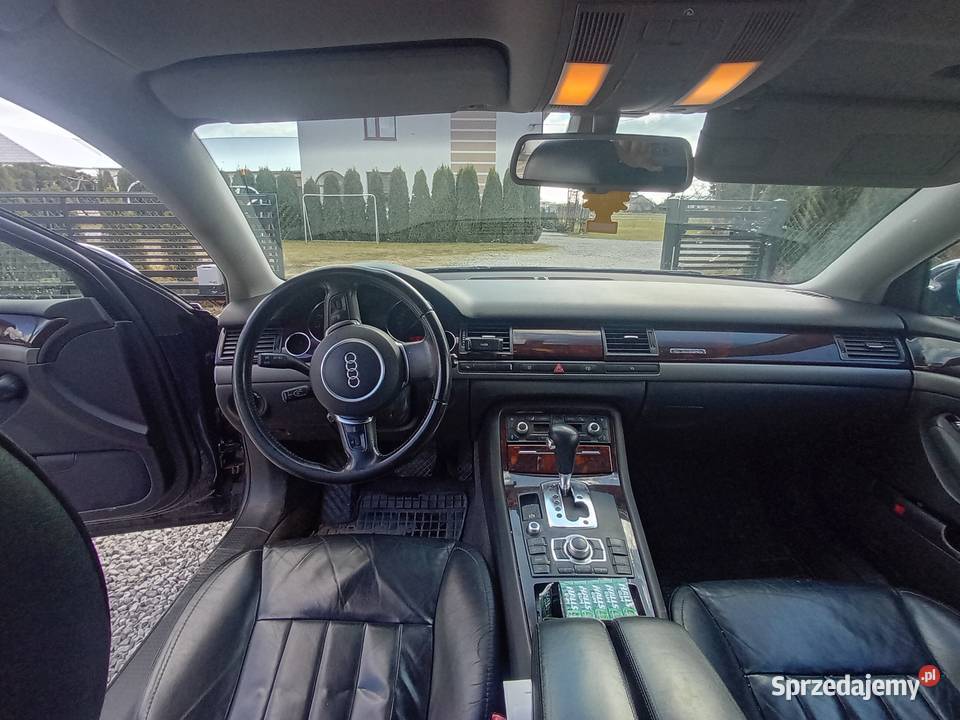 Audi A8 42 lubelskie Ulan-Majorat