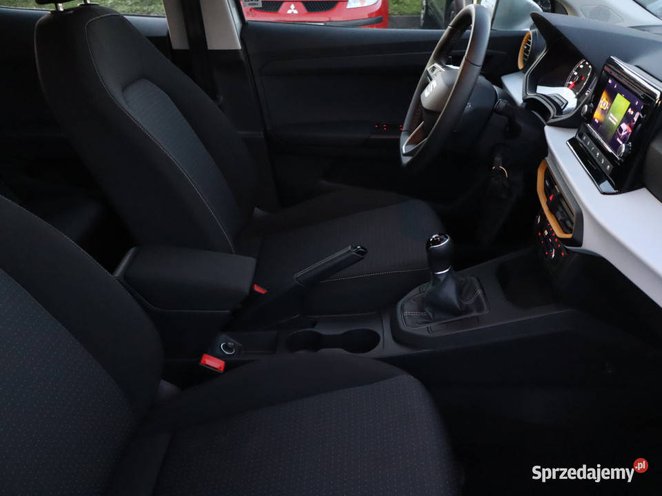 Seat Ibiza 10 TSI radio Bielany Wrocławskie