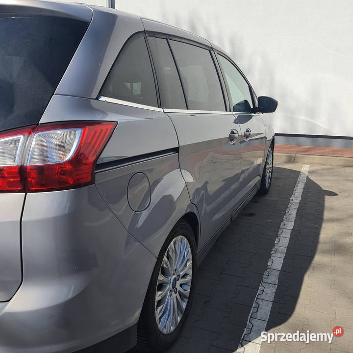 Ford Grand C 7 Osobowy dwa komplety opon bez radio Poznań sprzedam