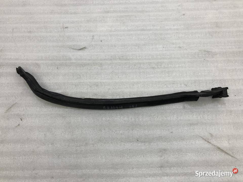 USCZELKA ŚCIANY BOCZNEJ LEWA BMW F30 F31 7301069 sprzedam