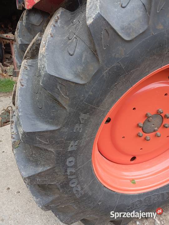 Massey Ferguson 690