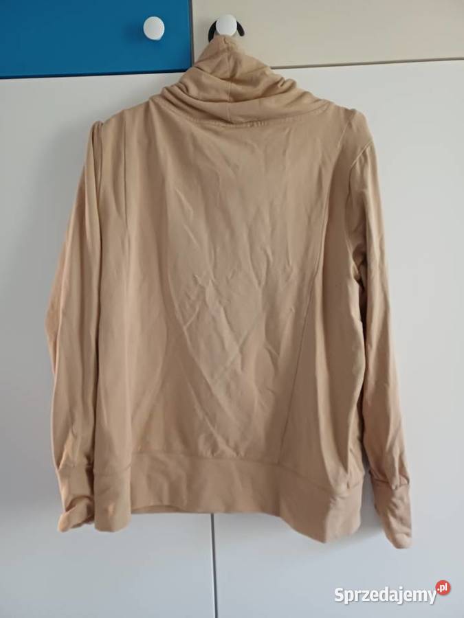 Piękna brązowa bluza z kieszonkami damska marki Kraków