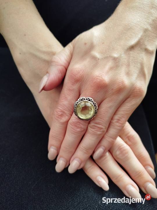 Sprzedam srebrny pierścionek Warmet Częstochowa