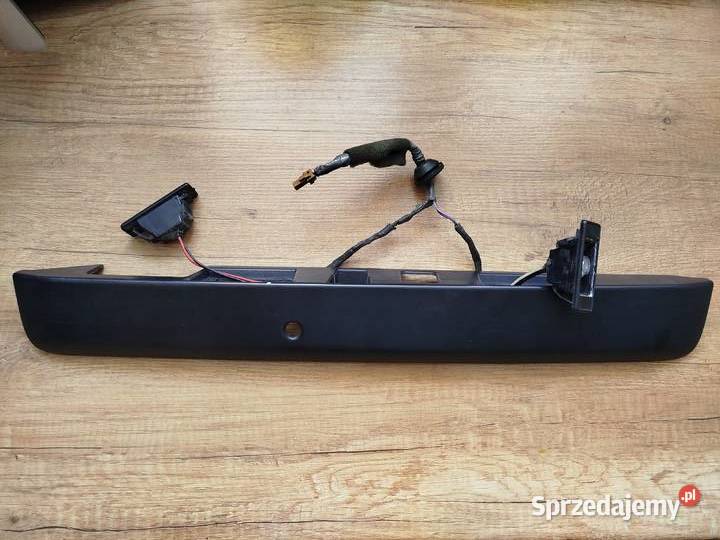 NISSAN NV200 osłona klapy z oświetleniem Pozostałe