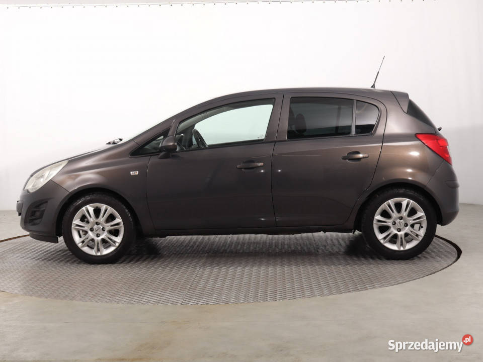 Opel Corsa 13 CDTI gniazdo USB Katowice