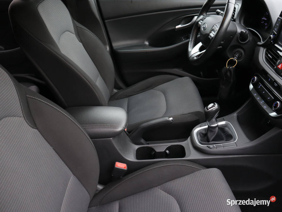 Hyundai i30 14 CVVT Bielany Wrocławskie