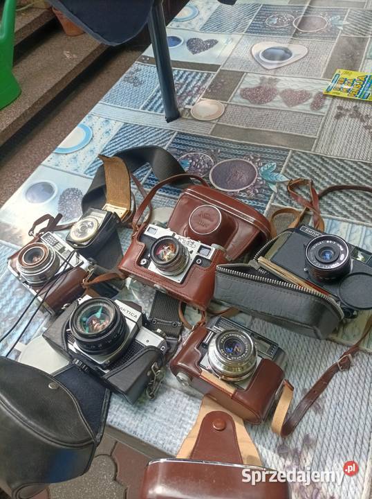 Stare aparaty fotograficzne Practica Kijev Kodak Płock