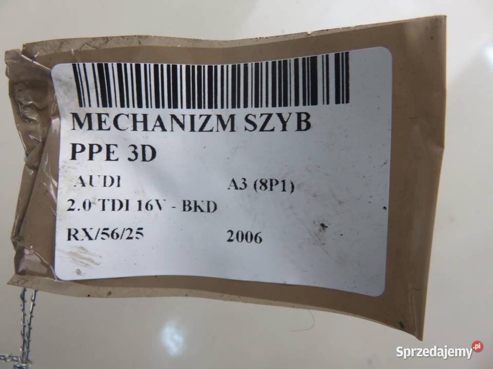 PODNOŚNIK SZYBY PRAWY 3D AUDI A3 8P 8P0959802D