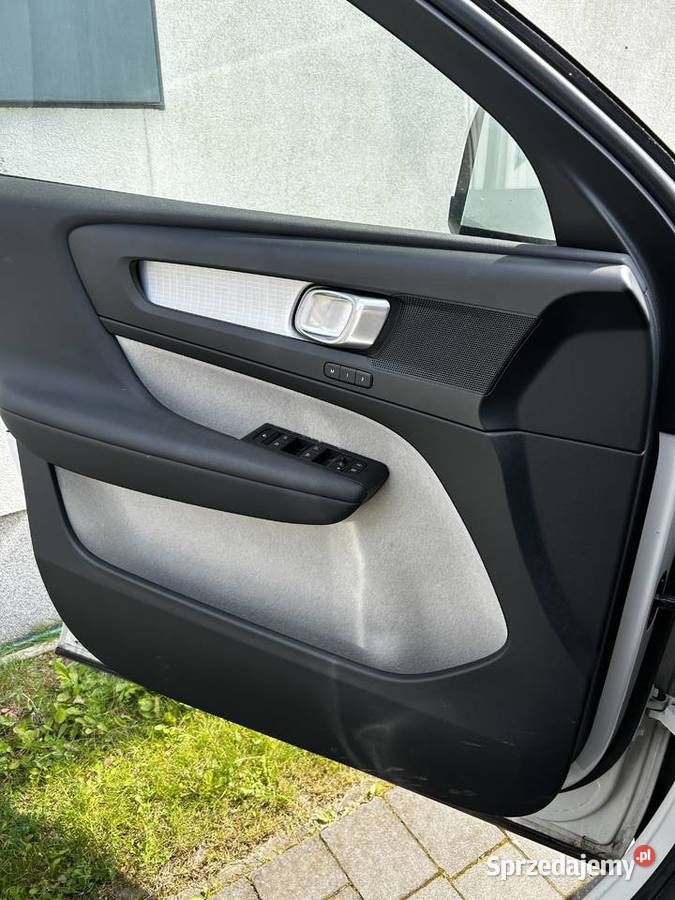 Okazja Volvo XC40 2019 mazowieckie Wołomin