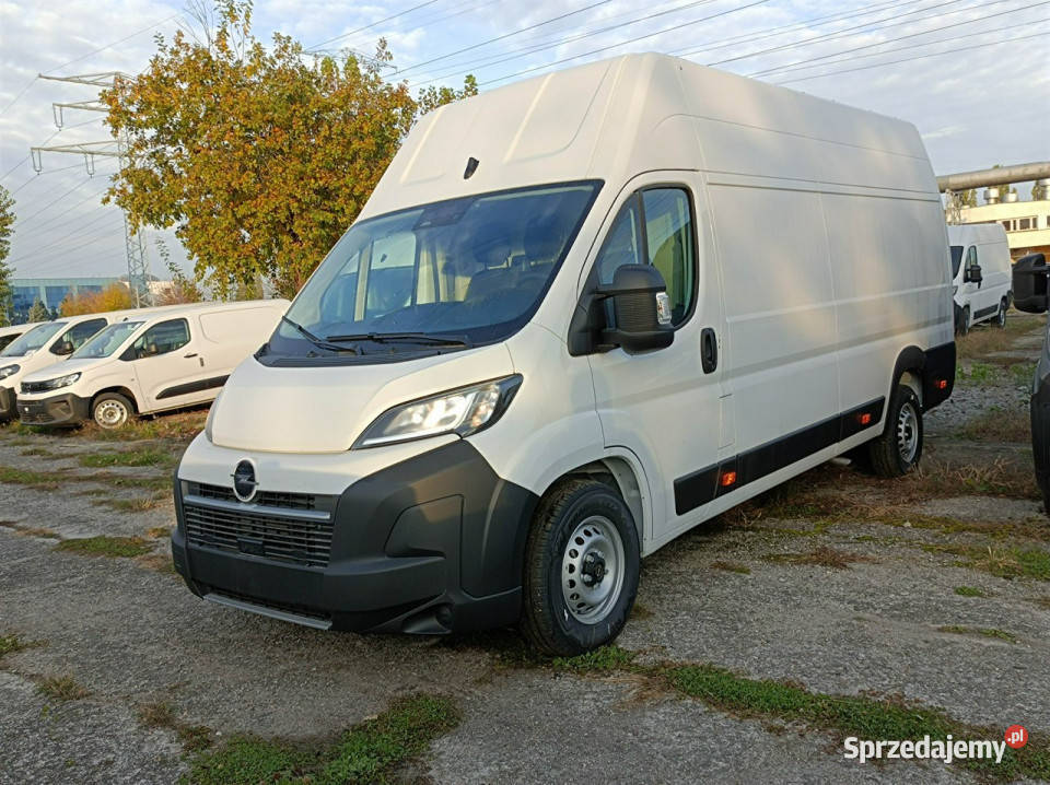 Opel Movano Opel Movano Furgon 140 L4H3 180 17m3 Opel Warszawa