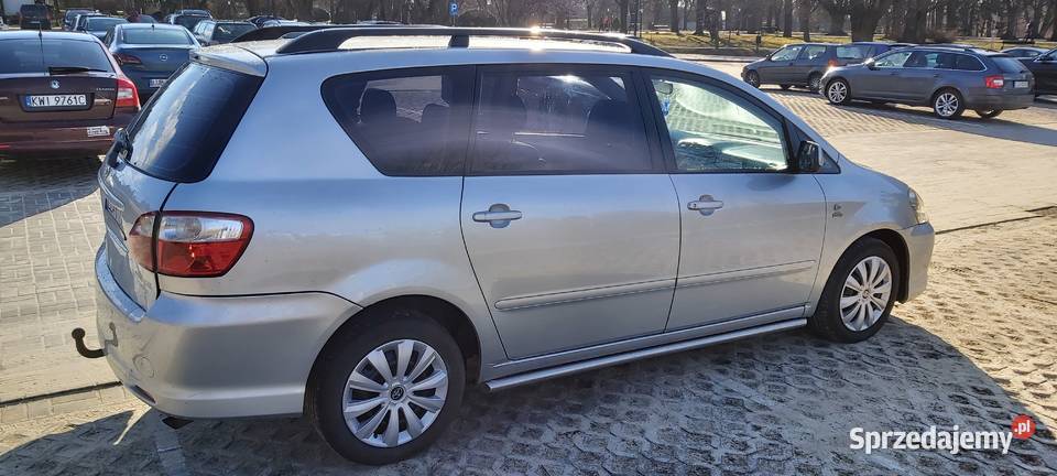 Toyota Avensis Verso D4D 20 7 osobowa kombi hak immobilizer Zamość