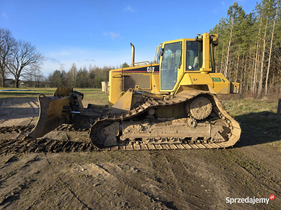 Spycharka CATERPILLAR D6N XL LGP 21 600 Spycharki Rogalik