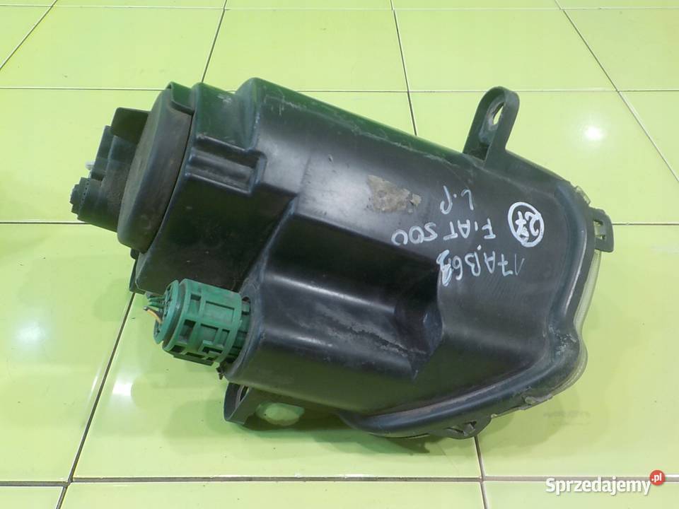 FIAT 500 09 B 12r 3D halogen lewy Suków