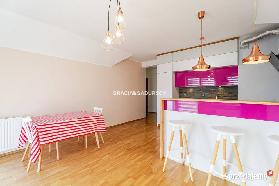 sprzedaży mieszkania Kraków Macieja Dębskiego małopolskie