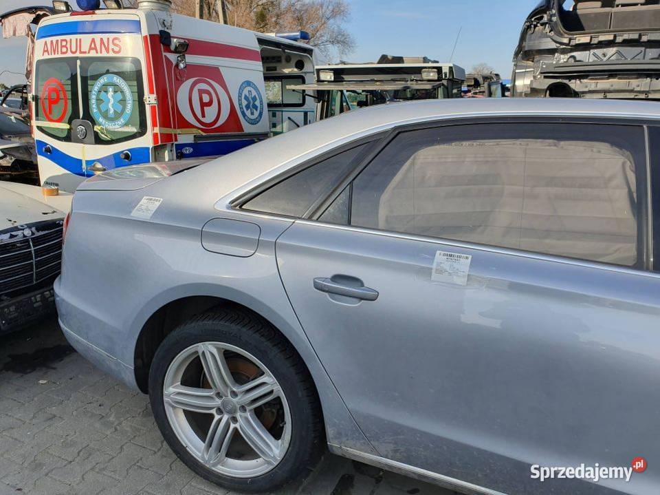 ĆWIARTKA BŁOTNIK PRAWY TYŁ AUDI A8 L D4 LONG Części samochodowe kujawsko-pomorskie sprzedam