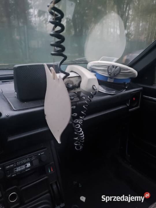 Sprzedam poloneza w wersji Milicja