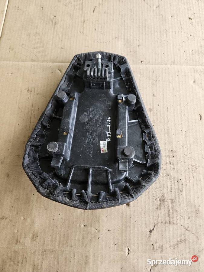 Ktm Duke 125 Kanapa siedzenie pasażera tył sprzedam