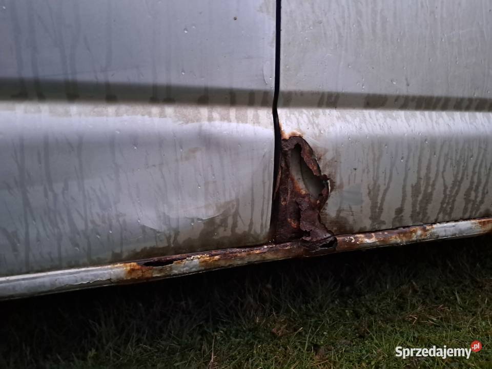 Syndyk sprzeda Volkswagen Transporter T5 19 manualna Wejherowo