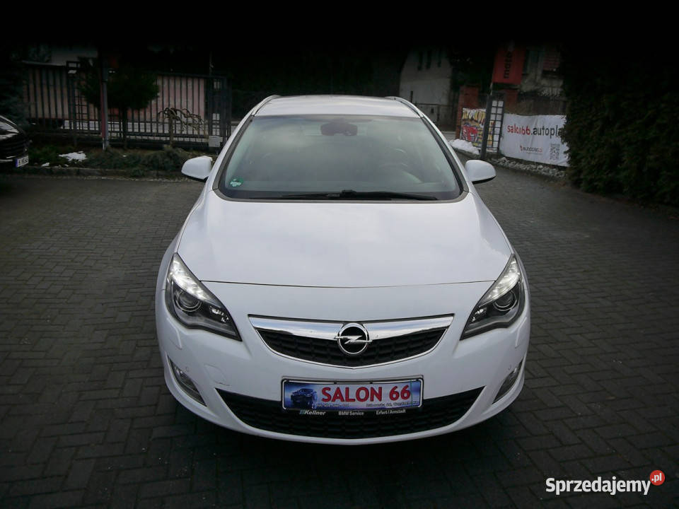 Opel Astra 14t Xenon Skóra Stan b isofix Częstochowa