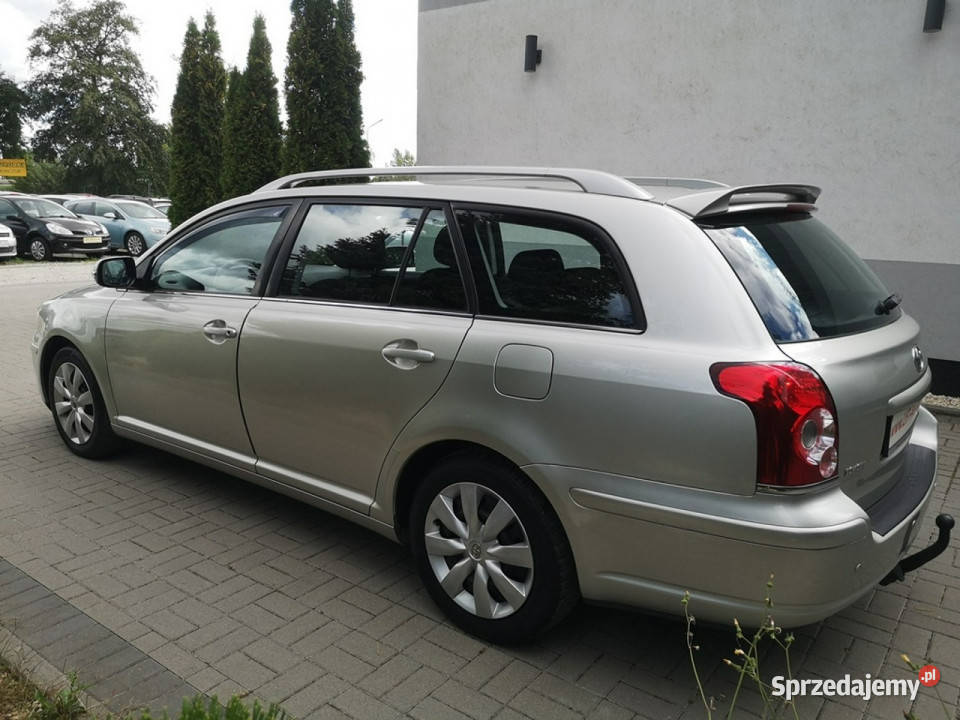 Toyota Avensis 20 D4D 126 Klimatr Isofix Temp wspomaganie kierownicy Strzegom