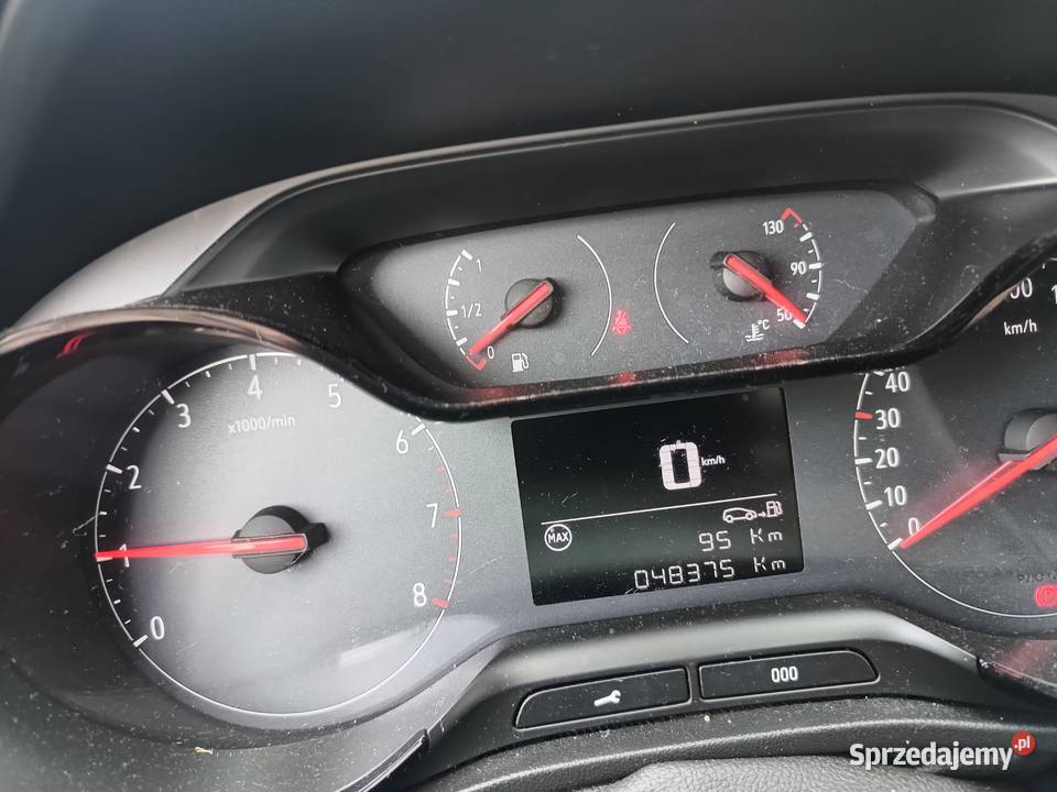 Opel crossland x zarejestrowany ubezpieczony Wołoskowola
